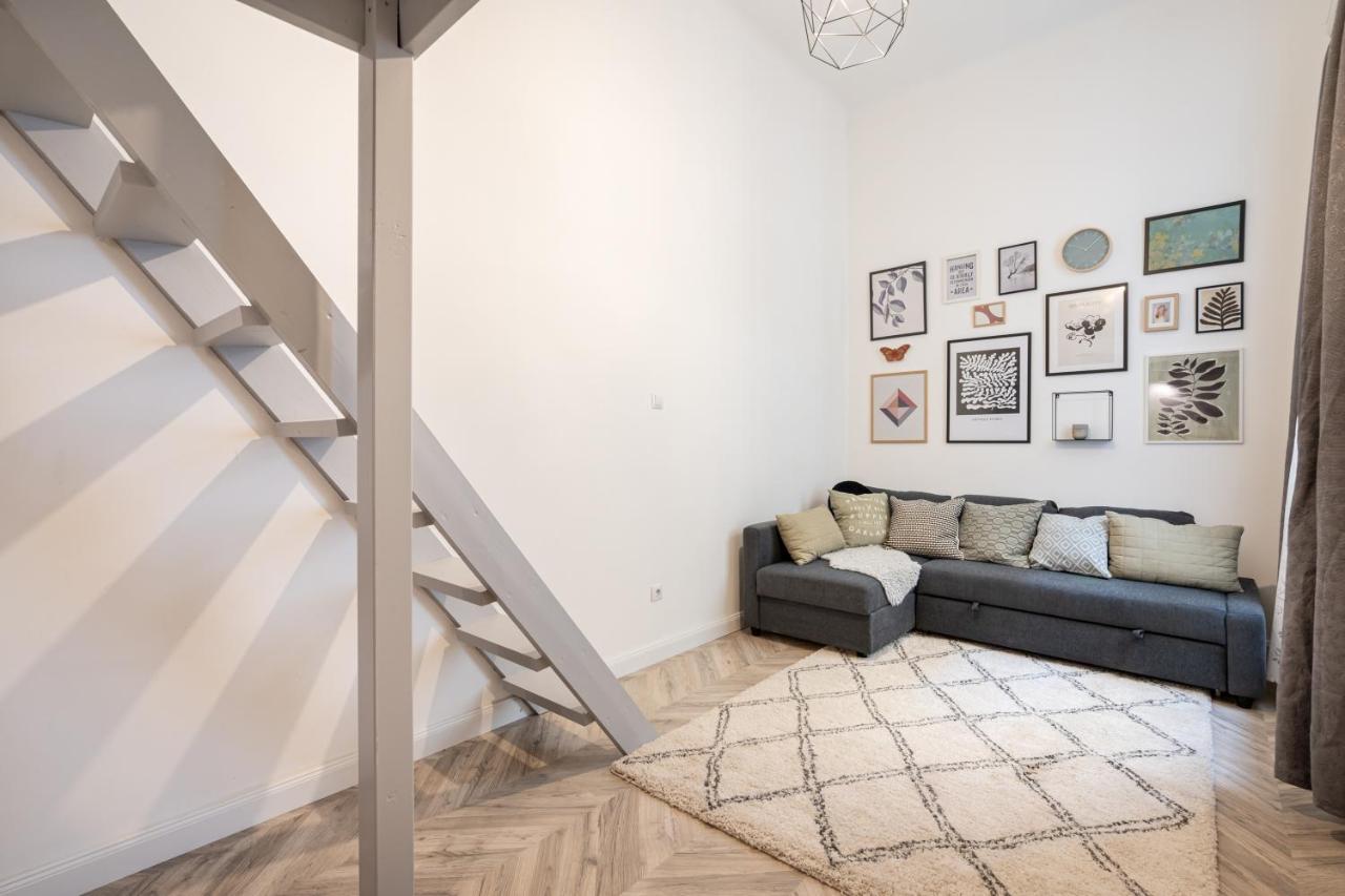 Atmos Glare Apartment Budapeste Exterior foto